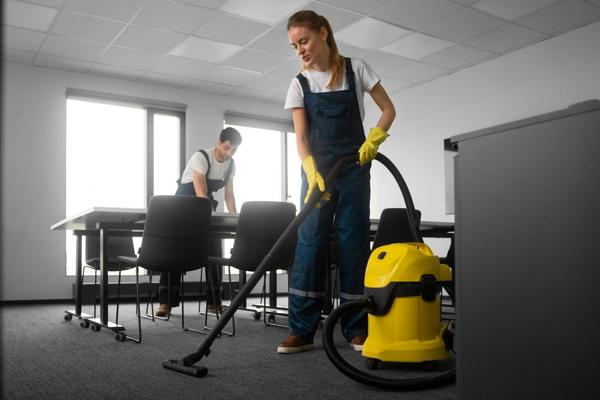 Retail Store Cleaning